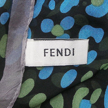 Fendi(���) 100% ��ũ ��ī�� �̹���3 - ���̺��� �߰���ǰ