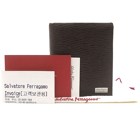 Ferragamo(��󰡸�) 66 7071 ����� ����ΰ� ������ [��������] �̹���2 - ���̺��� �߰���ǰ