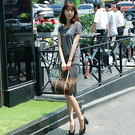 Louis Vuitton(���̺���) M51385 ���׷� ĵ���� ���ʷ� 30 ��Ʈ�� + �����Ŀ�ġ [�б�������] �̹���5 - ���̺��� �߰���ǰ