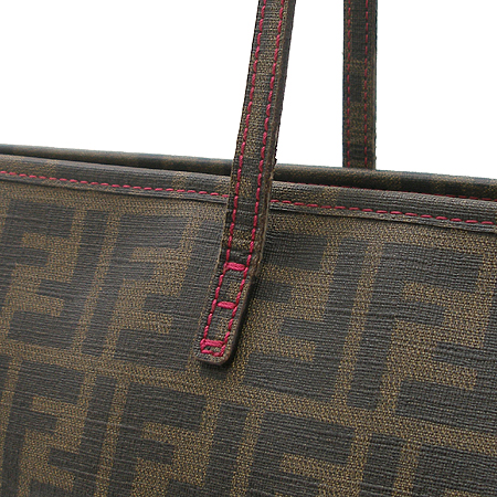 Fendi(���) 8BH199 FF�ΰ� PVC ���� ����� [�б�����������2ȣ��] �̹���3 - ���̺��� �߰���ǰ