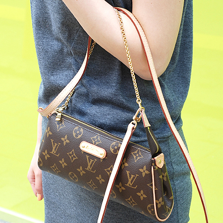 Louis Vuitton(���̺���) M95567 ���׷� ĵ���� ���� Ŭ��ġ 2WAY �̹���6 - ���̺��� �߰���ǰ