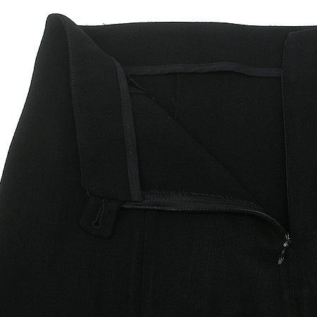 Armani COLLEZIONI(�Ƹ����� �÷�������) ���� �̹���2 - ���̺��� �߰���ǰ