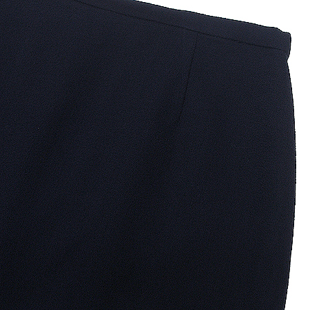 Armani COLLEZIONI(�Ƹ����� �÷�������) ��ĿƮ �̹���3 - ���̺��� �߰���ǰ