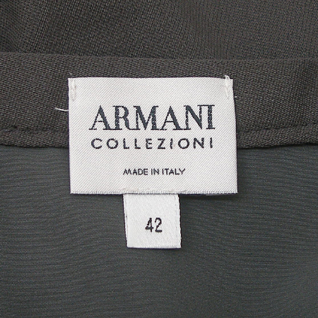 Armani COLLEZIONI(�Ƹ����� �÷�������) ��ĿƮ �̹���4 - ���̺��� �߰���ǰ