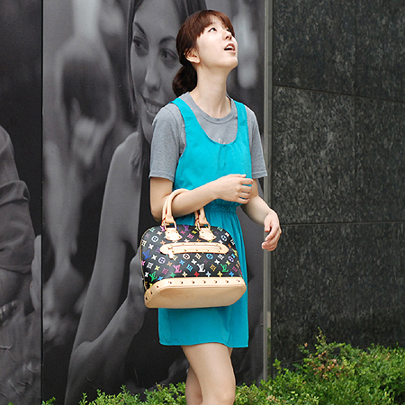 Louis Vuitton(���̺���) M92646 ���׷� ��Ƽ�÷� ���� �˸� ��Ʈ�� �̹���6 - ���̺��� �߰���ǰ