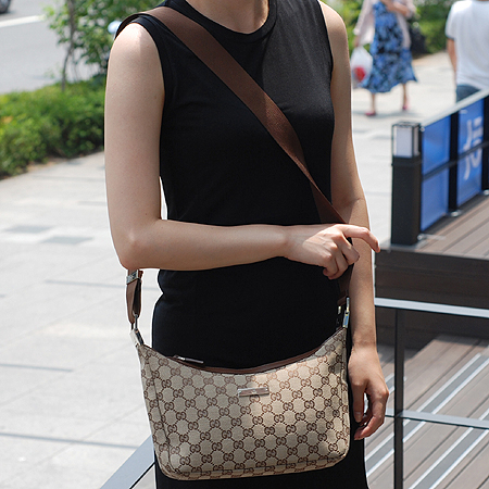 Gucci(����) 131168 GG �ΰ� �ڰ��� ȣ�� ����� �̹���6 - ���̺��� �߰���ǰ