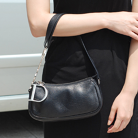 Dior(ũ����î���) �̴ϼ� ���� �ΰ� ���� ���� ����� �̹���6 - ���̺��� �߰���ǰ