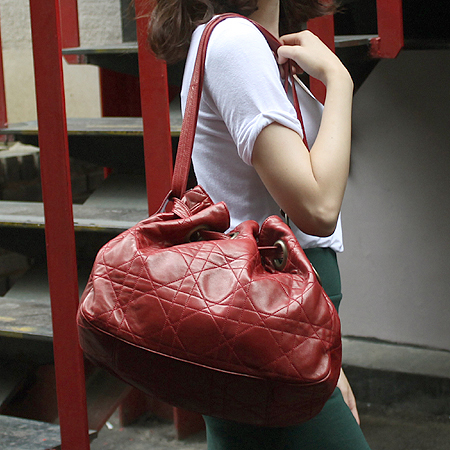 Dior(ũ����î���) D�ΰ� ��� ī���� ���� ��Ƽġ ���� ����� [�б�����������2ȣ��] �̹���5 - ���̺��� �߰���ǰ