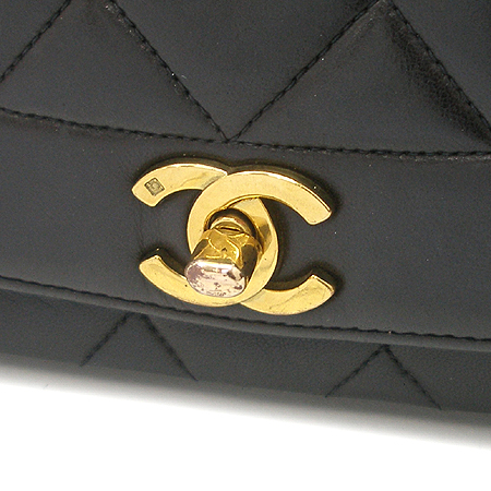 Chanel() Ŭ  ü  ̹3 - ̺ ߰ǰ