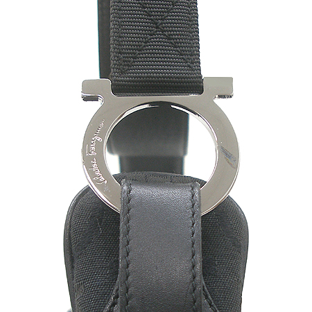 Ferragamo(��󰡸�) 21 5379 ��ġ�� �ΰ� �к긯 ȣ�� ����� �̹���3 - ���̺��� �߰���ǰ