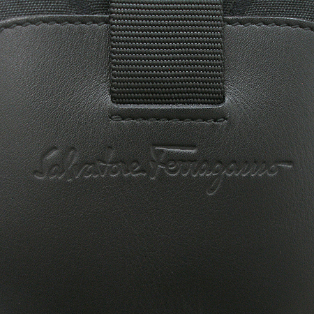 Ferragamo(��󰡸�) 21 5379 ��ġ�� �ΰ� �к긯 ȣ�� ����� �̹���4 - ���̺��� �߰���ǰ
