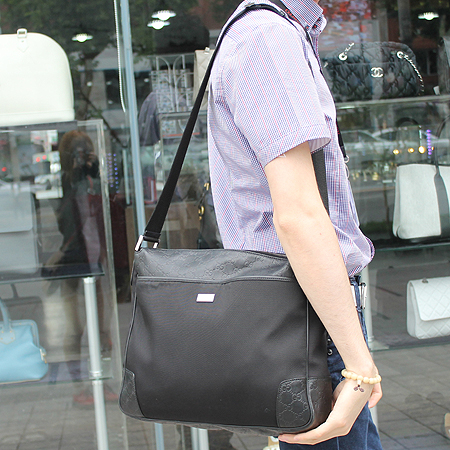 Gucci(����) 161821 GG�ΰ� �ø� ũ�ν��� [�б�������] �̹���5 - ���̺��� �߰���ǰ