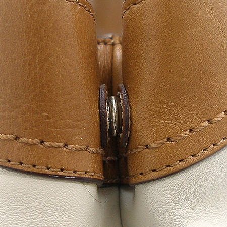 Coach(��ġ) ȭ��Ʈ ���� ����� �̹���3 - ���̺��� �߰���ǰ