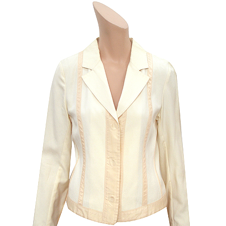 ��������  ����