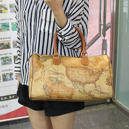 ALVIERO MARTINI(�˺񿡷� ����Ƽ��) 8930  �ΰ� PVC ������ �̹���6 - ���̺��� �߰���ǰ