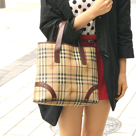 Burberry(������) Ŭ���� üũ �ٰ� ��Ʈ�� �̹���6 - ���̺��� �߰���ǰ