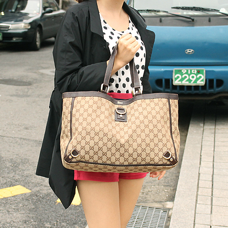 Gucci(����) 141472 GG�ΰ� �𰡵� ��ũ����� ��Ʈ�� [��������] �̹���6 - ���̺��� �߰���ǰ