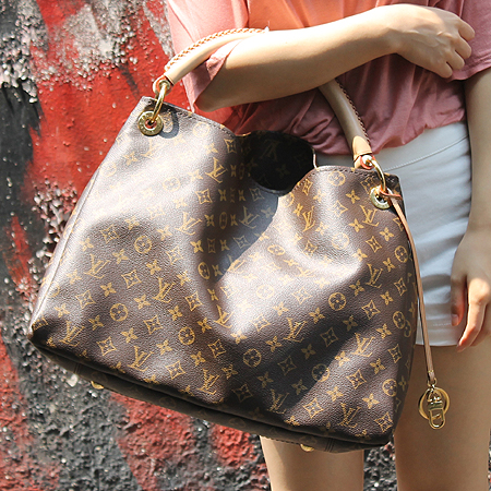 Louis Vuitton(���̺���) M40249 ���׷� ĵ���� ��ġMM ����� �̹���6 - ���̺��� �߰���ǰ
