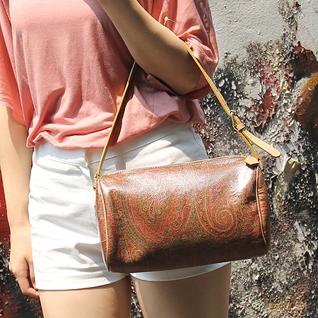 Etro(��Ʈ��) ������ ����� �̹���6 - ���̺��� �߰���ǰ