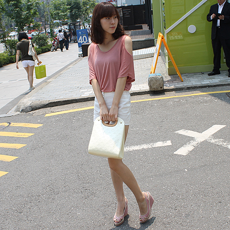 Louis Vuitton(���̺���) M91378 ������ ������ ����̺� ��Ʈ�� �̹���5 - ���̺��� �߰���ǰ