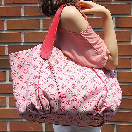 Louis Vuitton(���̺���) M95984 ���׷� ������ ī�ٽ� ���ĳ׸� PM ����� �̹���6 - ���̺��� �߰���ǰ