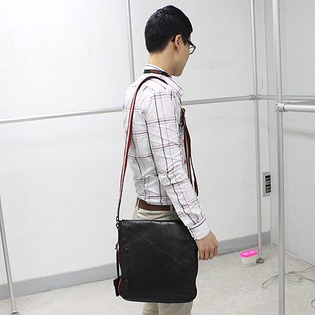 Bally(�߸�) TAN ���� ���� ��� ũ�ν��� �̹���5 - ���̺��� �߰���ǰ