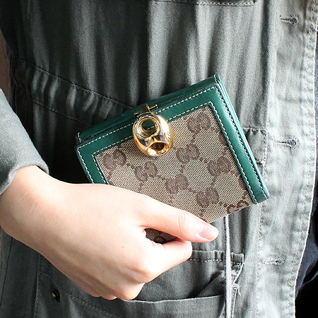 Gucci(����) 159919 GG�ΰ� �к긯 2�� ������ [�б�����������2ȣ��] �̹���5 - ���̺��� �߰���ǰ