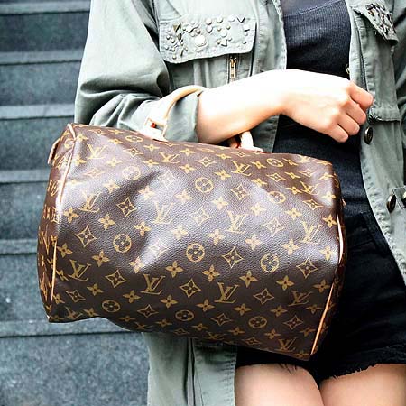 Louis Vuitton(���̺���) M41526 ���׷� ĵ���� ���ǵ� 30 ��Ʈ�� [�б�������] �̹���6 - ���̺��� �߰���ǰ