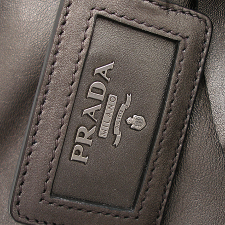 Prada(�����) BR3988 �ǹ� ��Ż�� �Ÿ� ��� ����� �̹���4 - ���̺��� �߰���ǰ