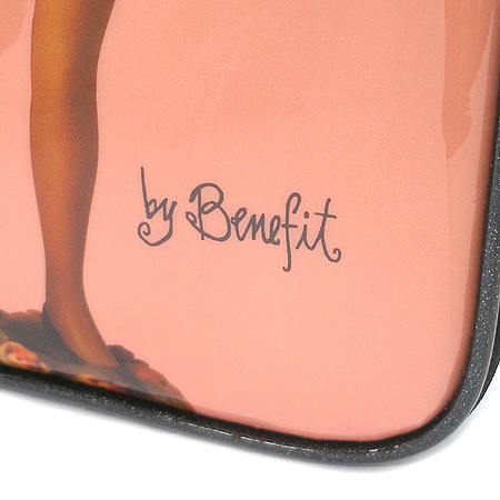 BENEFIT (������Ʈ) �Ŀ�ġ �̹���4 - ���̺��� �߰���ǰ