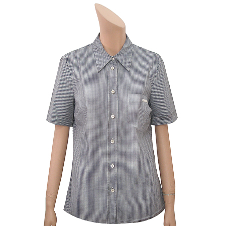 �����  ����