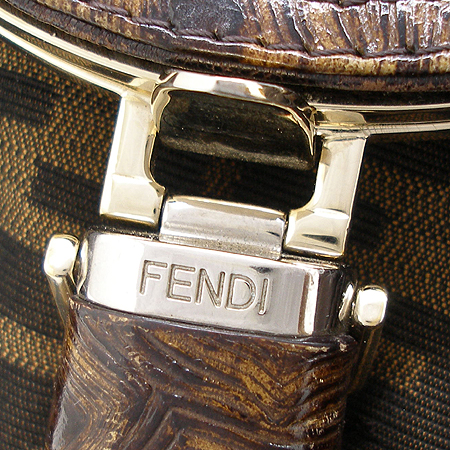 Fendi(���) 8BR511 FF �ΰ� ��ī �ڰ��� ������ ����� �̹���3 - ���̺��� �߰���ǰ