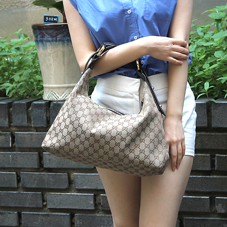 Gucci(����) 115867 GG�ΰ� �ڰ��� ȣ�� ����� [�б�����������2ȣ��] �̹���6 - ���̺��� �߰���ǰ