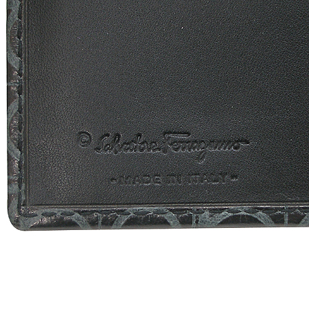 Ferragamo(��󰡸�) 22 0113 ��ġ�� �ΰ� ���� ������ �̹���4 - ���̺��� �߰���ǰ