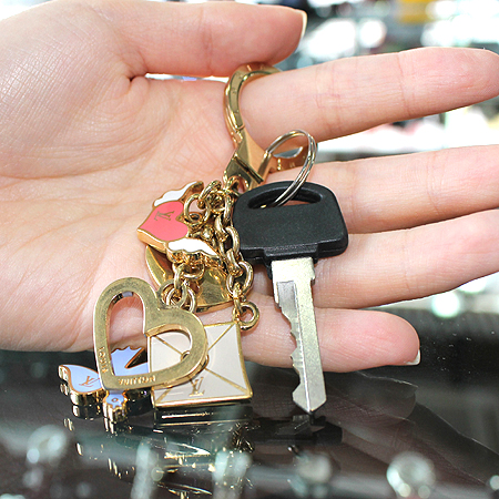 Louis Vuitton(���̺���) M66264 �޼��� ŰȦ�� [��������] �̹���5 - ���̺��� �߰���ǰ