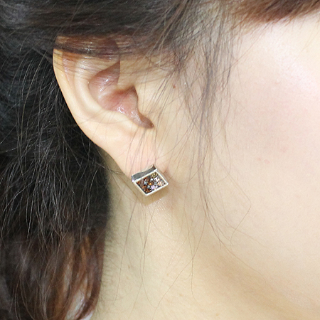 Swarovski(���ͷκ꽺Ű)������ �Ͱ��� �̹���5 - ���̺��� �߰���ǰ