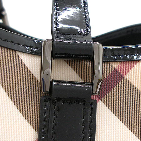Burberry(������) HBN394 �� ���üũ PVC ���� �����+�Ŀ�ġ [��������] �̹���4 - ���̺��� �߰���ǰ