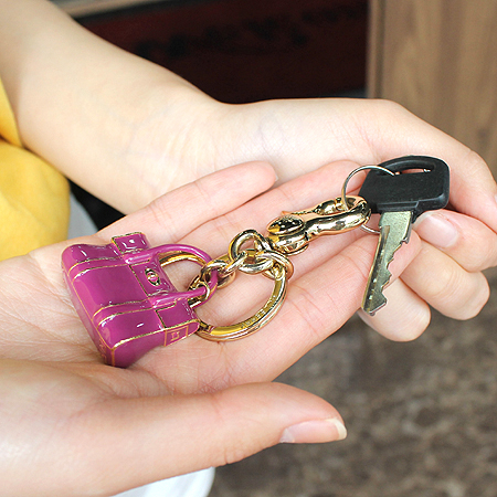 MULBERRY(�ֹ���) ���̽����� ŰȦ�� [�б�����������2ȣ��] �̹���4 - ���̺��� �߰���ǰ