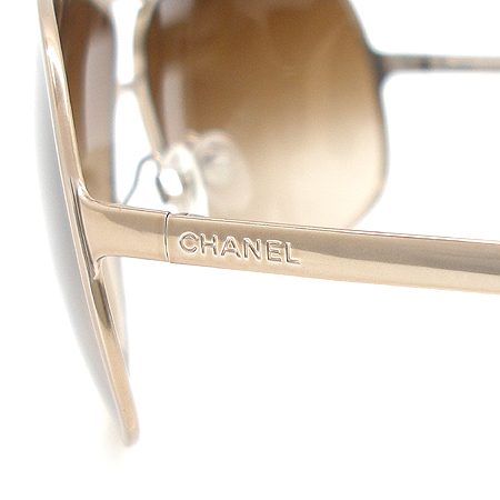 Chanel(����) 4127 ��Ż ���۶� �̹���5 - ���̺��� �߰���ǰ
