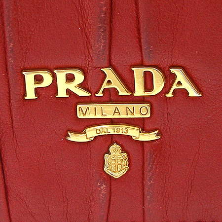 Prada(�����) 1M0176 ����Ų ������ 3�� ������ �̹���2 - ���̺��� �߰���ǰ