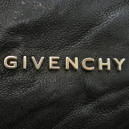 GIVENCHY(�����) 11E5253004 ���� ���� �ǵ��� �̴� ������ ũ�ν��� [��������] �̹���4 - ���̺��� �߰���ǰ