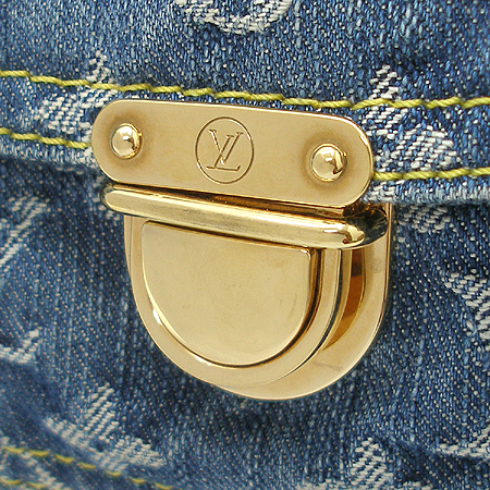 Louis Vuitton(���̺���) M95019 ���׷� ���� �׿� ���ǵ� ��Ʈ�� �̹���3 - ���̺��� �߰���ǰ