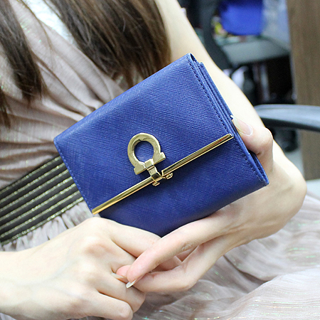 Ferragamo(��󰡸�) 22 4639 ���� ��ġ�� ��� ������ [�б�������] �̹���5 - ���̺��� �߰���ǰ