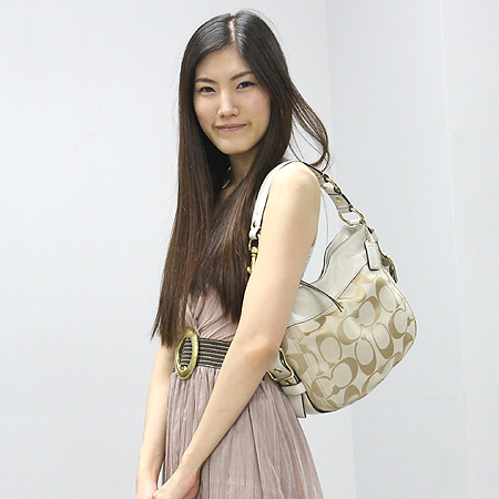 Coach(��ġ) �ñ׳�ó �ڰ��� ��Ʈ ��� ȣ�� ����� �̹���5 - ���̺��� �߰���ǰ