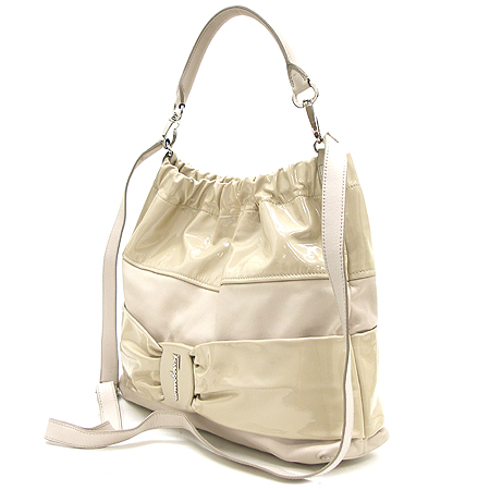 Ferragamo(��󰡸�) 21 A619 ���̴�Ʈ ���� ��� 2 WAY [�б�������] �̹���3 - ���̺��� �߰���ǰ