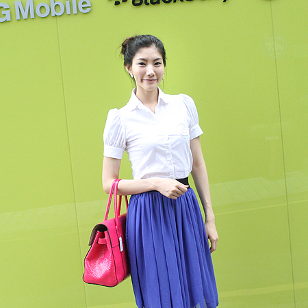MULBERRY(�ֹ���) HH7687 ����ũ ���̴�Ʈ ���̽����� ��Ʈ�� [�б�������] �̹���5 - ���̺��� �߰���ǰ