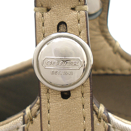 Coach(��ġ) �ñ׳�ó �ڰ��� ����� �̹���4 - ���̺��� �߰���ǰ