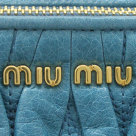 MiuMiu(�̿�̿�) �Ľ��ڱ׸� �Ÿ� ����  �ڹ��� ���� �Ŀ�ġ [��������] �̹���4 - ���̺��� �߰���ǰ