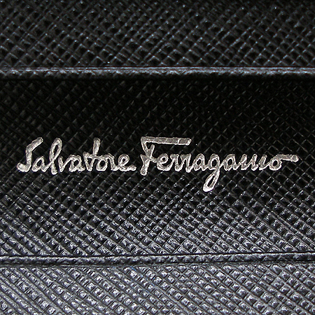 Ferragamo(��󰡸�) 22 4634 ���� ��ġ�� ��� ������ �̹���4 - ���̺��� �߰���ǰ