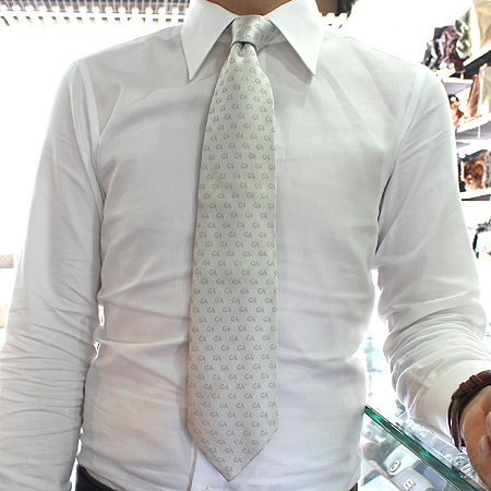 Armani(�Ƹ�����) 100% ��ũ ��Ÿ�� �̹���5 - ���̺��� �߰���ǰ